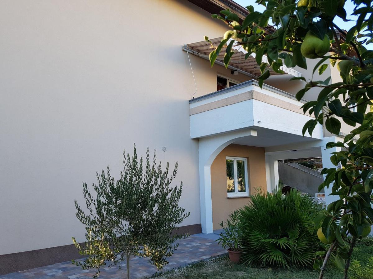 Apartmani Olivera 2 Supetarska Draga Zewnętrze zdjęcie